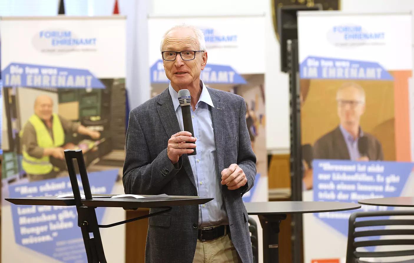 Dekan Baisch